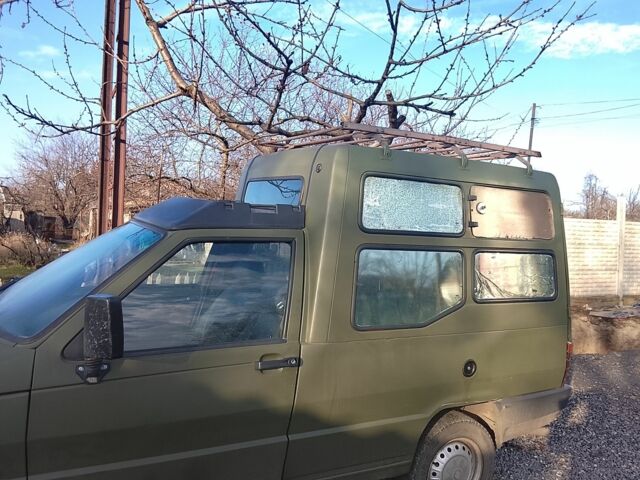 Зеленый Фиат Fiorino, объемом двигателя 1.7 л и пробегом 500 тыс. км за 1100 $, фото 1 на Automoto.ua