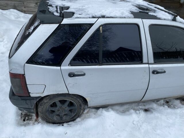 Білий Фіат X 1/9, об'ємом двигуна 1.4 л та пробігом 250 тис. км за 303 $, фото 1 на Automoto.ua