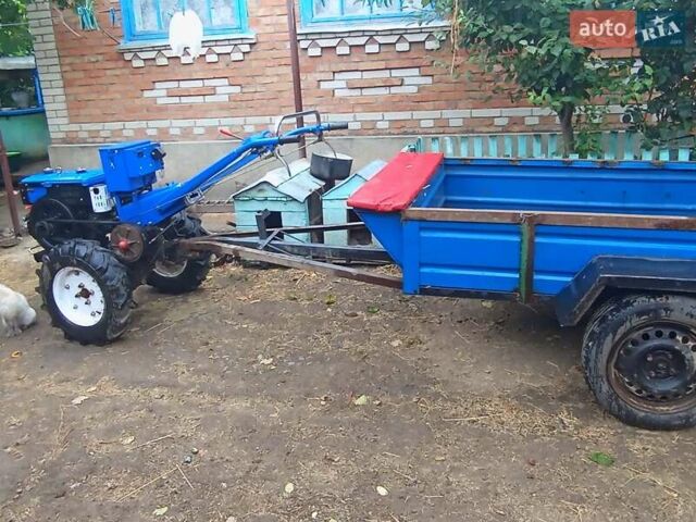 Синий Форд 3600, объемом двигателя 1 л и пробегом 1 тыс. км за 1400 $, фото 1 на Automoto.ua