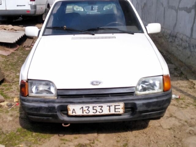 Білий Форд Аеростар, об'ємом двигуна 0 л та пробігом 2 тис. км за 700 $, фото 1 на Automoto.ua