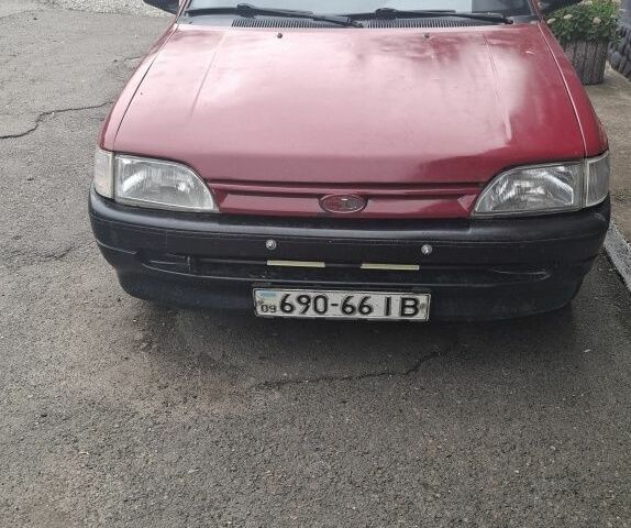 Червоний Форд Аеростар, об'ємом двигуна 1 л та пробігом 1000 тис. км за 550 $, фото 1 на Automoto.ua