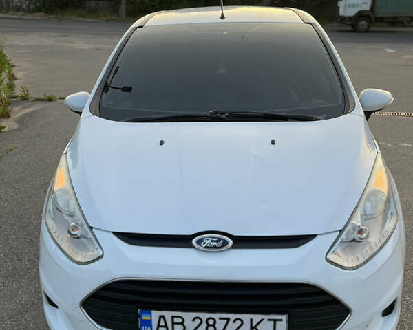 Білий Форд Б-Макс, об'ємом двигуна 1 л та пробігом 175 тис. км за 5700 $, фото 1 на Automoto.ua