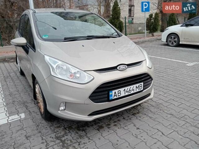 Бежевый Форд Б-Макс, объемом двигателя 1 л и пробегом 143 тыс. км за 7500 $, фото 1 на Automoto.ua