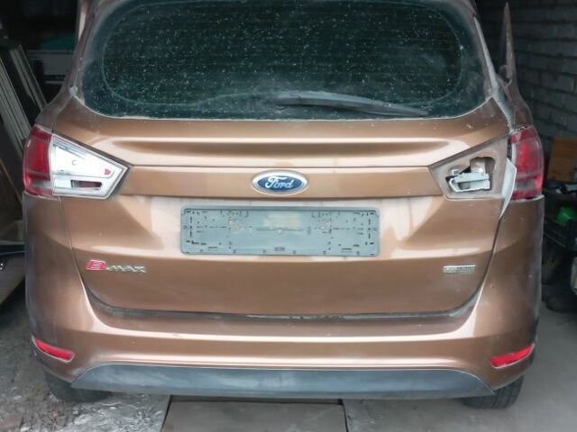 Коричневий Форд Б-Макс, об'ємом двигуна 1 л та пробігом 126 тис. км за 1700 $, фото 1 на Automoto.ua