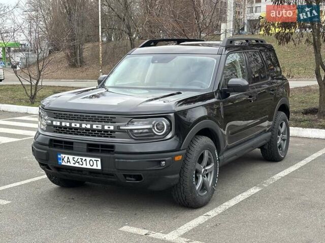 Черный Форд Бронко, объемом двигателя 2 л и пробегом 62 тыс. км за 26990 $, фото 1 на Automoto.ua