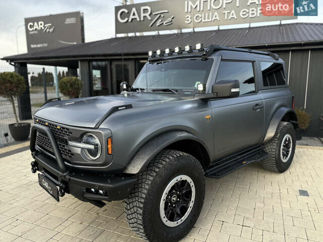 Серый Форд Бронко, объемом двигателя 2.69 л и пробегом 25 тыс. км за 67900 $, фото 1 на Automoto.ua