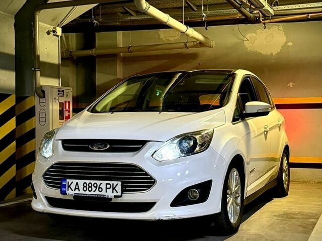 Білий Форд Сі-Макс, об'ємом двигуна 2 л та пробігом 218 тис. км за 8300 $, фото 1 на Automoto.ua