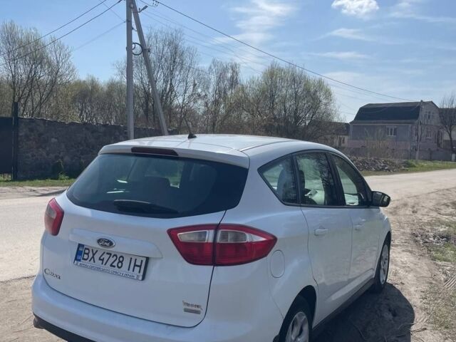 Белый Форд Си-Макс, объемом двигателя 1 л и пробегом 119 тыс. км за 5500 $, фото 1 на Automoto.ua