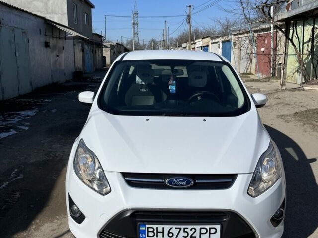 Белый Форд Си-Макс, объемом двигателя 1 л и пробегом 105 тыс. км за 7800 $, фото 1 на Automoto.ua