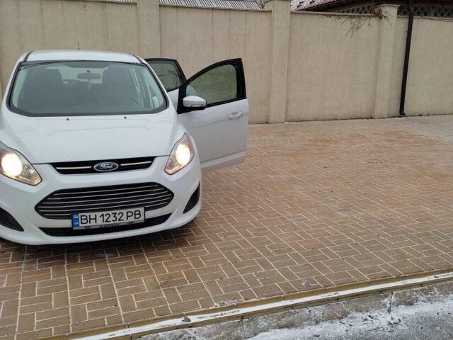 Білий Форд Сі-Макс, об'ємом двигуна 2 л та пробігом 200 тис. км за 10600 $, фото 1 на Automoto.ua