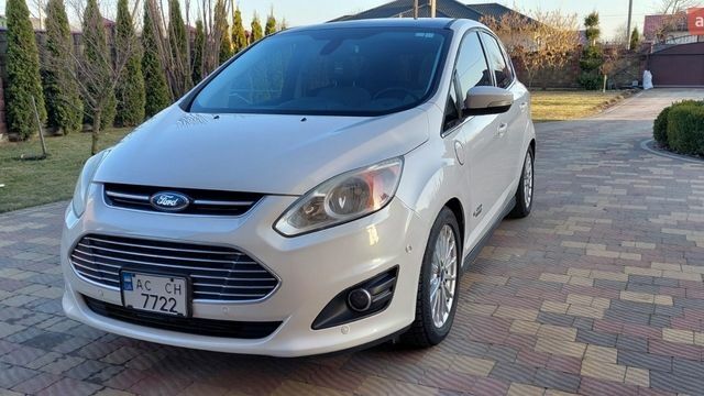 Білий Форд Сі-Макс, об'ємом двигуна 2 л та пробігом 160 тис. км за 11700 $, фото 1 на Automoto.ua