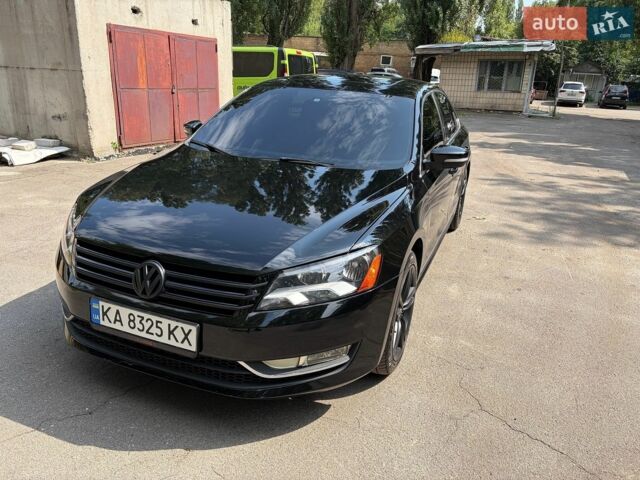 Белый Форд Си-Макс, объемом двигателя 1 л и пробегом 235 тыс. км за 6800 $, фото 1 на Automoto.ua