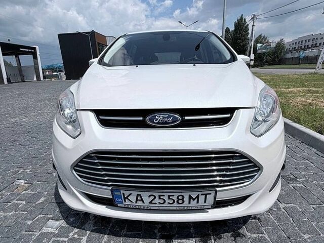 Белый Форд Си-Макс, объемом двигателя 2 л и пробегом 160 тыс. км за 11000 $, фото 1 на Automoto.ua