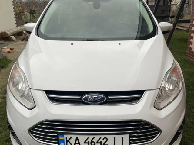 Белый Форд Си-Макс, объемом двигателя 2 л и пробегом 197 тыс. км за 12000 $, фото 1 на Automoto.ua