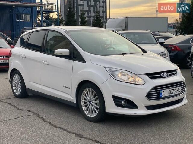 Белый Форд Си-Макс, объемом двигателя 2 л и пробегом 161 тыс. км за 9990 $, фото 1 на Automoto.ua