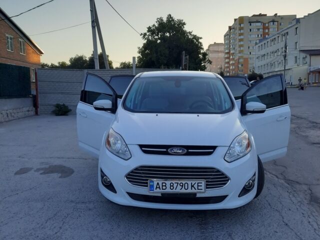 Білий Форд Сі-Макс, об'ємом двигуна 2 л та пробігом 47 тис. км за 16800 $, фото 1 на Automoto.ua