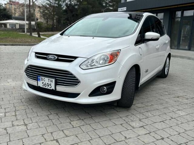 Белый Форд Си-Макс, объемом двигателя 2 л и пробегом 87 тыс. км за 17500 $, фото 1 на Automoto.ua