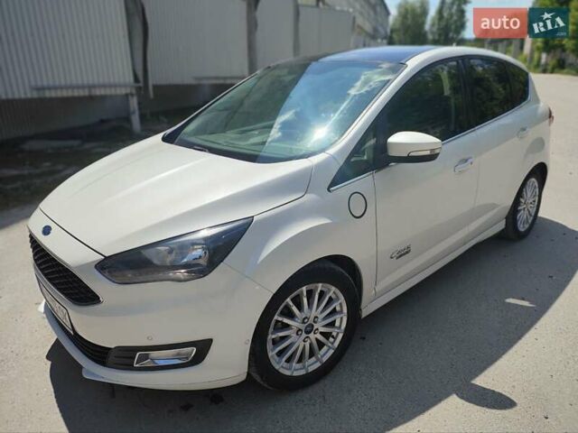 Белый Форд Си-Макс, объемом двигателя 2 л и пробегом 127 тыс. км за 15300 $, фото 1 на Automoto.ua