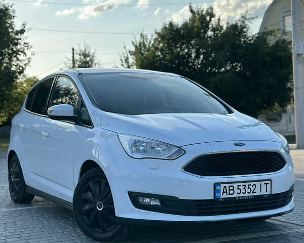 Белый Форд Си-Макс, объемом двигателя 1.5 л и пробегом 187 тыс. км за 9500 $, фото 1 на Automoto.ua