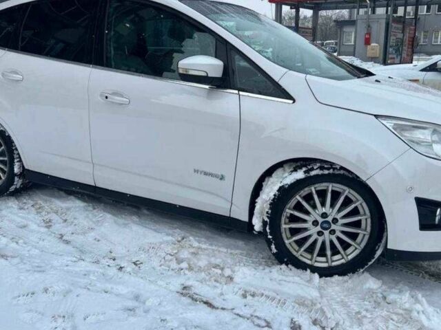 Белый Форд Си-Макс, объемом двигателя 2 л и пробегом 141 тыс. км за 6700 $, фото 1 на Automoto.ua