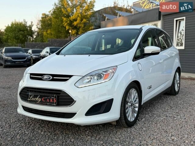Белый Форд Си-Макс, объемом двигателя 2 л и пробегом 116 тыс. км за 13700 $, фото 1 на Automoto.ua