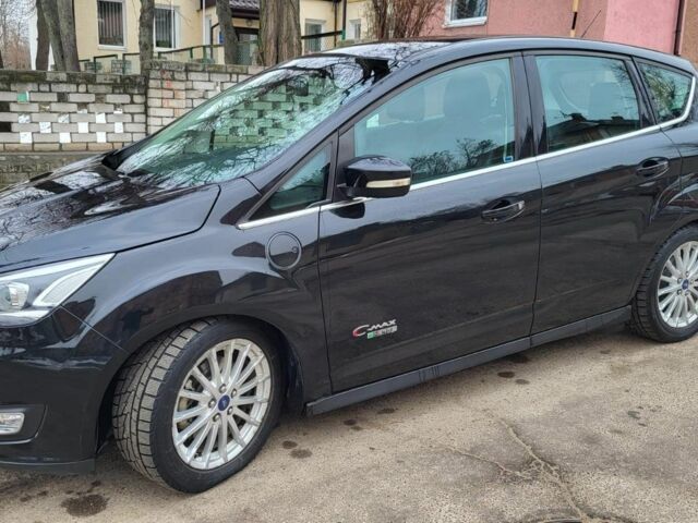 Черный Форд Си-Макс, объемом двигателя 2 л и пробегом 150 тыс. км за 13500 $, фото 1 на Automoto.ua