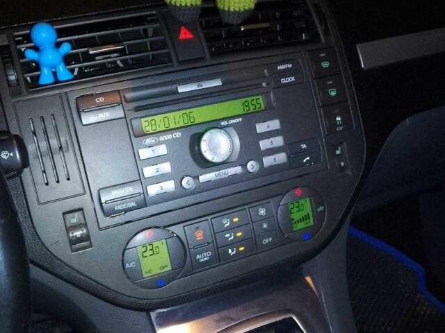 Чорний Форд Сі-Макс, об'ємом двигуна 1.8 л та пробігом 235 тис. км за 4300 $, фото 1 на Automoto.ua