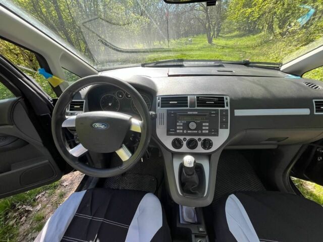 Черный Форд Си-Макс, объемом двигателя 1.6 л и пробегом 190 тыс. км за 5100 $, фото 1 на Automoto.ua