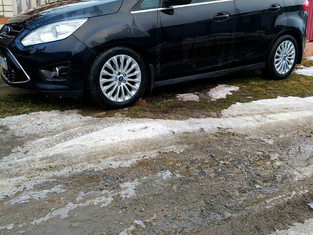 Черный Форд Си-Макс, объемом двигателя 2 л и пробегом 22100 тыс. км за 9000 $, фото 1 на Automoto.ua