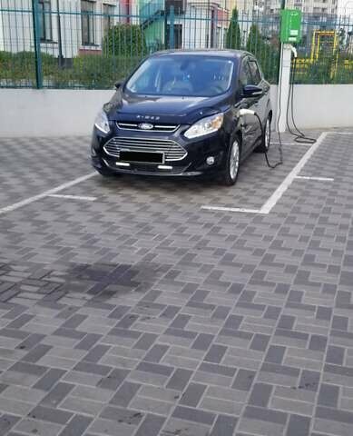 Черный Форд Си-Макс, объемом двигателя 2 л и пробегом 111 тыс. км за 12500 $, фото 1 на Automoto.ua