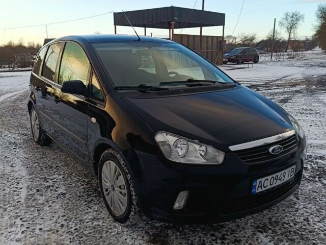 Черный Форд Си-Макс, объемом двигателя 2 л и пробегом 250 тыс. км за 6200 $, фото 1 на Automoto.ua