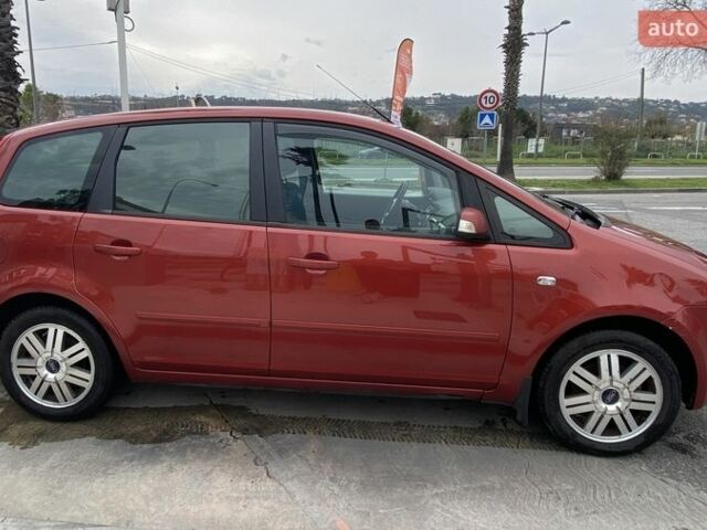 Красный Форд Си-Макс, объемом двигателя 1.8 л и пробегом 262 тыс. км за 3100 $, фото 1 на Automoto.ua