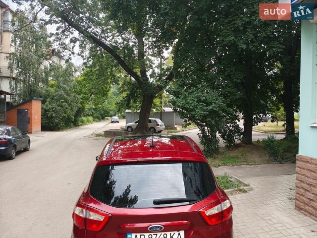 Червоний Форд Сі-Макс, об'ємом двигуна 2 л та пробігом 285 тис. км за 8300 $, фото 1 на Automoto.ua