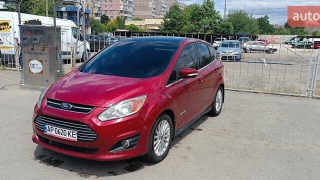 Червоний Форд Сі-Макс, об'ємом двигуна 2 л та пробігом 145 тис. км за 11900 $, фото 1 на Automoto.ua