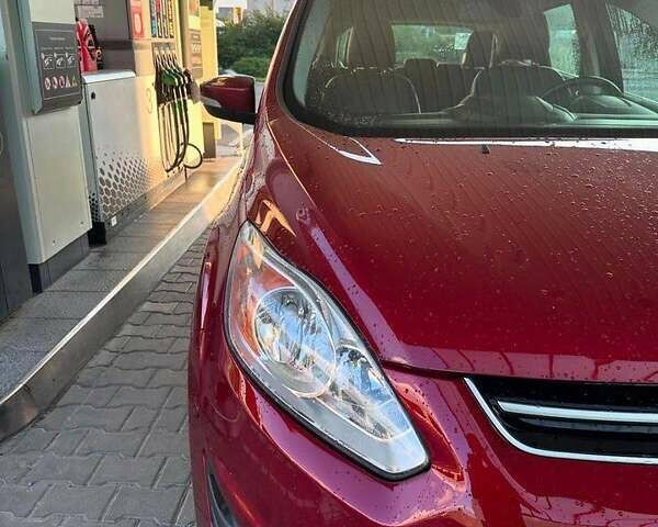 Червоний Форд Сі-Макс, об'ємом двигуна 2 л та пробігом 287 тис. км за 8599 $, фото 1 на Automoto.ua