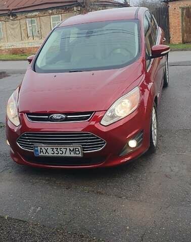 Красный Форд Си-Макс, объемом двигателя 2 л и пробегом 240 тыс. км за 12500 $, фото 1 на Automoto.ua