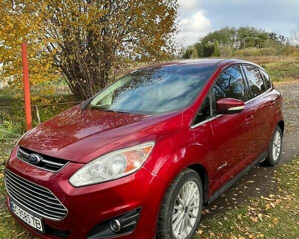 Красный Форд Си-Макс, объемом двигателя 2 л и пробегом 75 тыс. км за 15000 $, фото 1 на Automoto.ua