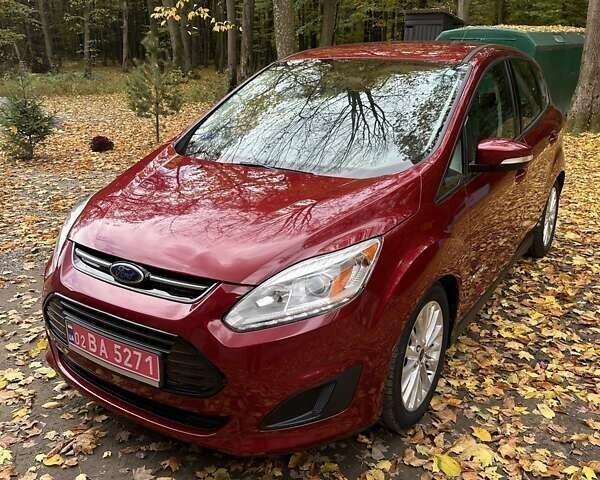 Красный Форд Си-Макс, объемом двигателя 0 л и пробегом 47 тыс. км за 14500 $, фото 1 на Automoto.ua