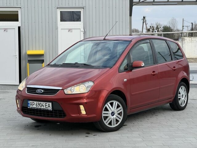 Красный Форд Си-Макс, объемом двигателя 1.8 л и пробегом 256 тыс. км за 4599 $, фото 1 на Automoto.ua