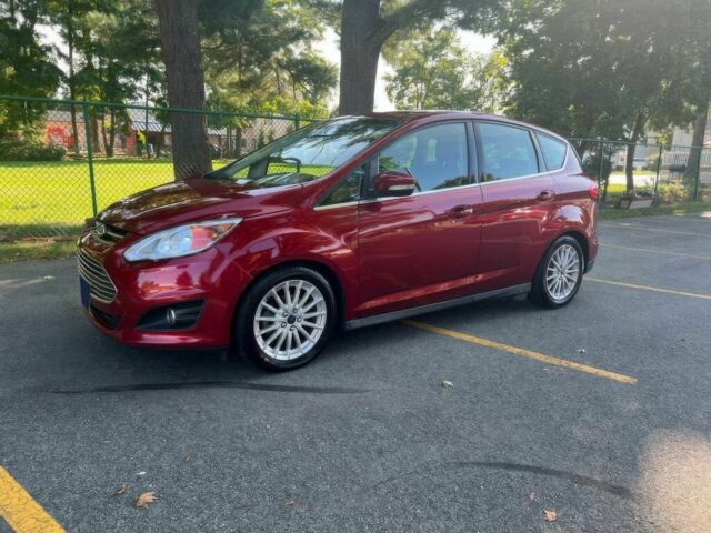 Красный Форд Си-Макс, объемом двигателя 2 л и пробегом 80 тыс. км за 4450 $, фото 1 на Automoto.ua