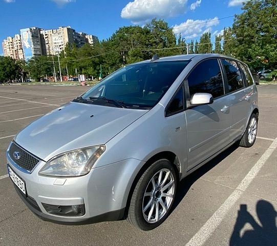 Серый Форд Си-Макс, объемом двигателя 2.01 л и пробегом 330 тыс. км за 4500 $, фото 1 на Automoto.ua