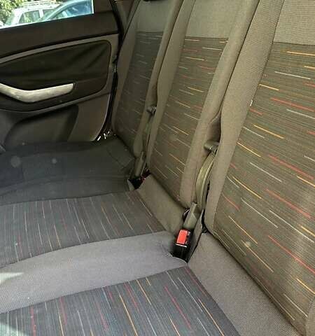 Сірий Форд Сі-Макс, об'ємом двигуна 1.8 л та пробігом 269 тис. км за 3900 $, фото 1 на Automoto.ua