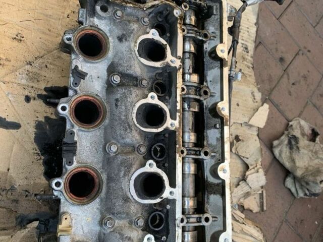 Сірий Форд Сі-Макс, об'ємом двигуна 2 л та пробігом 130 тис. км за 1000 $, фото 1 на Automoto.ua