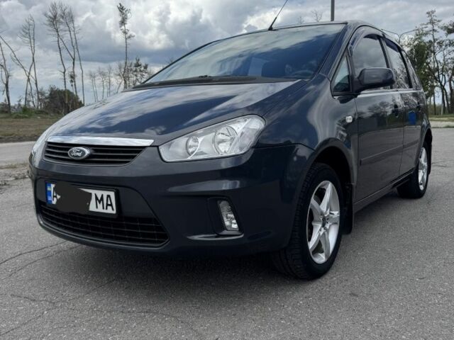 Серый Форд Си-Макс, объемом двигателя 1.6 л и пробегом 196 тыс. км за 5000 $, фото 1 на Automoto.ua