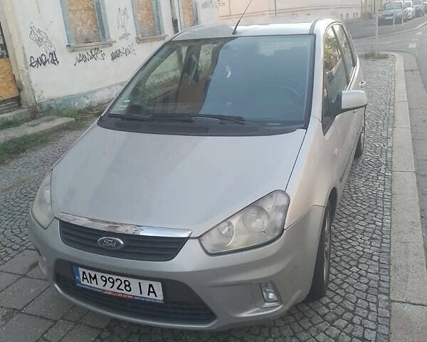 Серый Форд Си-Макс, объемом двигателя 1.6 л и пробегом 291 тыс. км за 5200 $, фото 1 на Automoto.ua