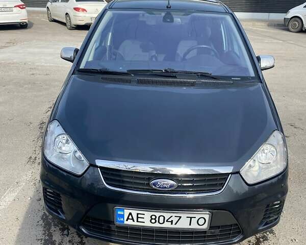 Серый Форд Си-Макс, объемом двигателя 2 л и пробегом 360 тыс. км за 6800 $, фото 1 на Automoto.ua