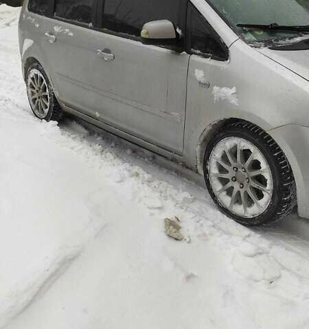 Серый Форд Си-Макс, объемом двигателя 1.6 л и пробегом 300 тыс. км за 5000 $, фото 1 на Automoto.ua