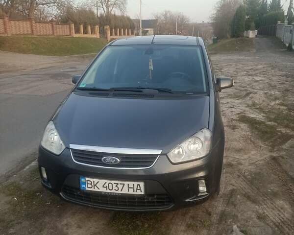 Серый Форд Си-Макс, объемом двигателя 1.6 л и пробегом 316 тыс. км за 7000 $, фото 1 на Automoto.ua