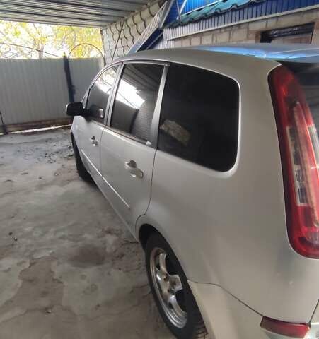 Серый Форд Си-Макс, объемом двигателя 2 л и пробегом 218 тыс. км за 5899 $, фото 1 на Automoto.ua