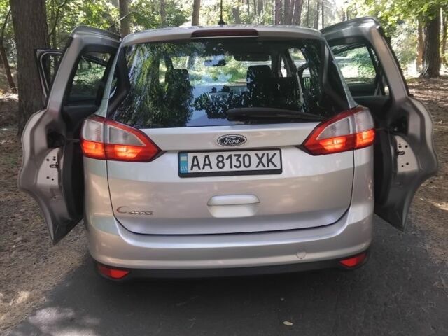 Сірий Форд Сі-Макс, об'ємом двигуна 1.6 л та пробігом 185 тис. км за 7999 $, фото 1 на Automoto.ua